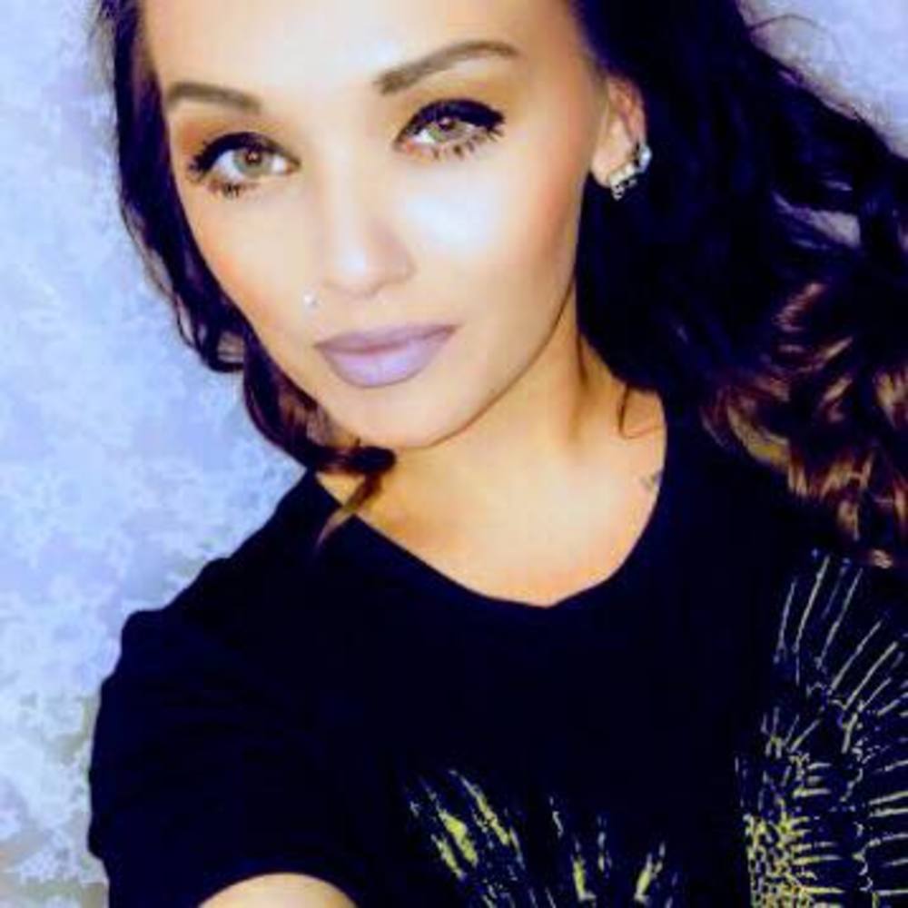 Meet your Posher, Samantha